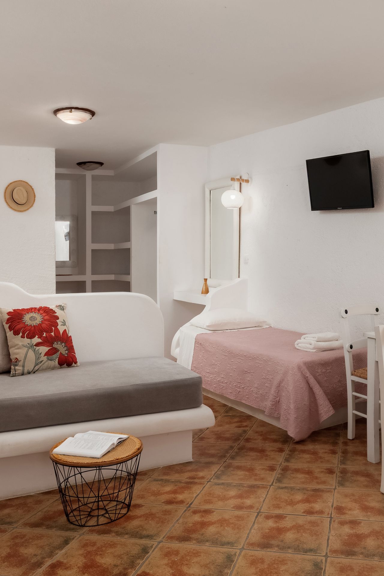 Quadruple Garden View interior